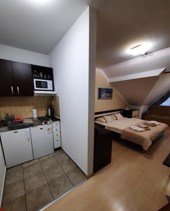 Apartman Sienna Besenova Luaran gambar